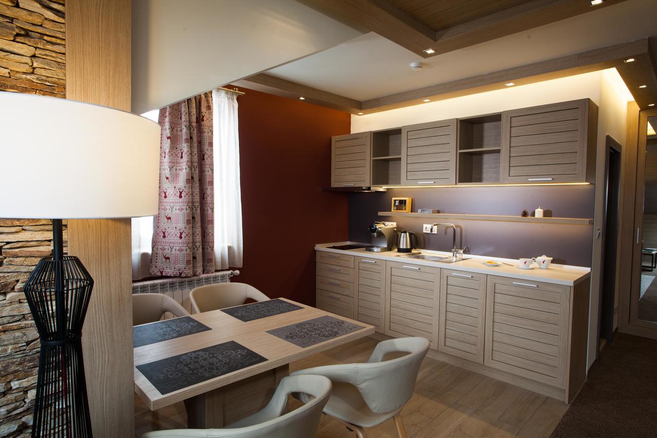 Amira Boutique Hotel Bansko Buitenkant foto A modern kitchen