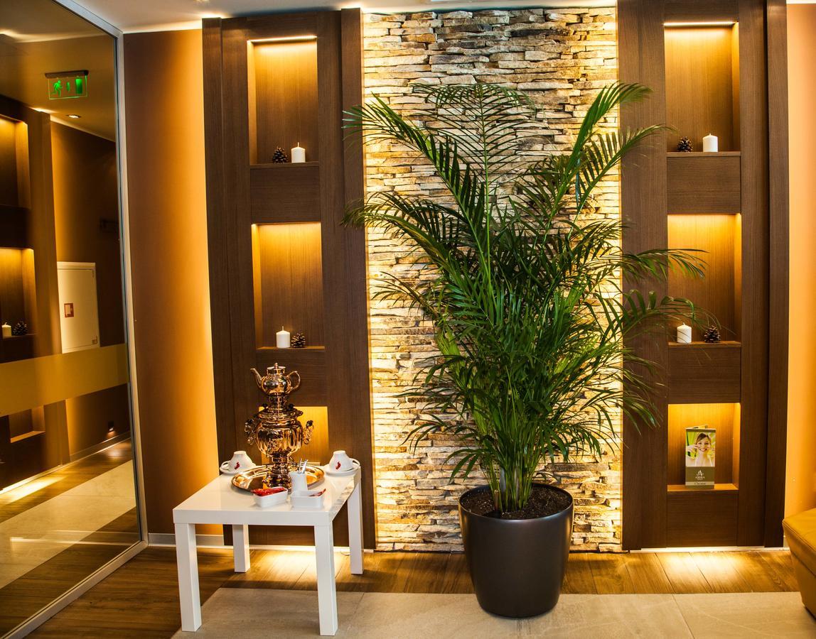 Amira Boutique Hotel Bansko Buitenkant foto Areca palm