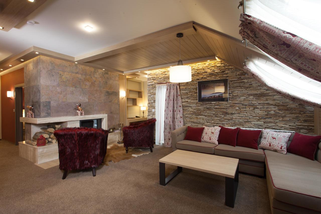 Amira Boutique Hotel Bansko Buitenkant foto Interior of a suite at the hotel